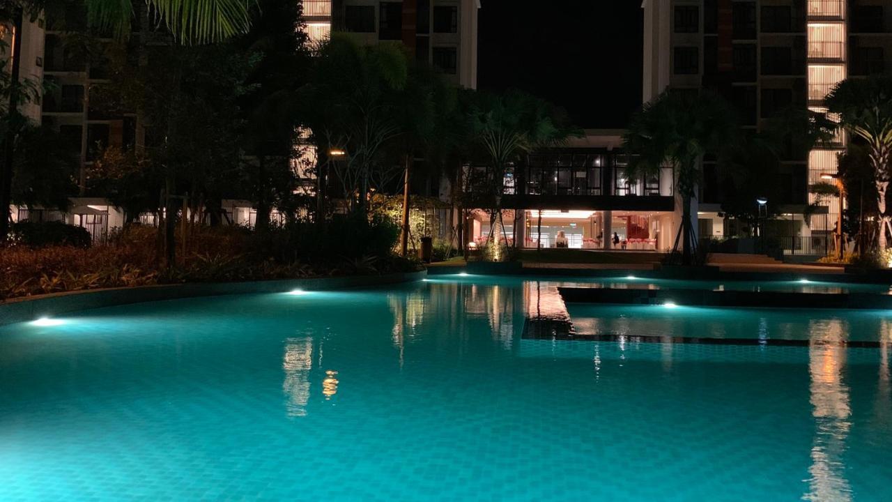 Timurbay Seaview Suite By Guns Studio Kuantan Exteriér fotografie